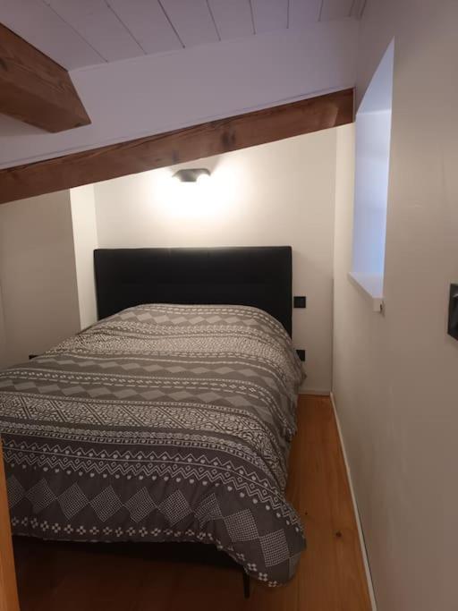 Chez David - Vacances Sous Les Toits Brioude Exterior foto